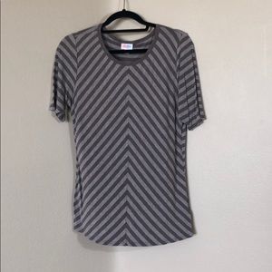 Tan & Gray chevron stripe 2XL Lularoe Gigi top